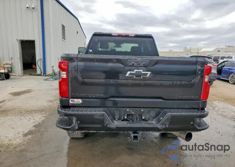 2024 Chevrolet Silverado K2500 Custom z USA, uszkodzony, nr VIN 2GC4YMEY8R1200903